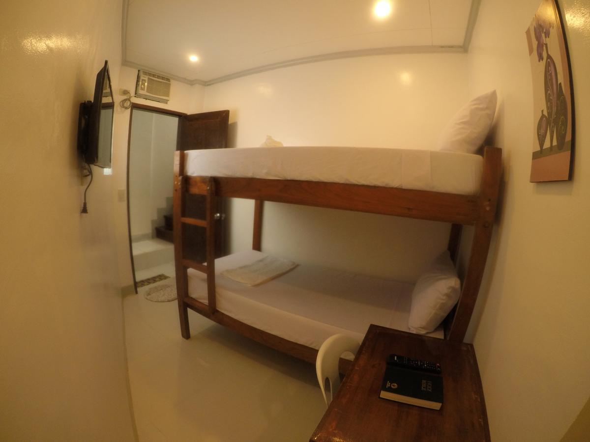 Neela Tourist Lodge Эль-Нидо Экстерьер фото